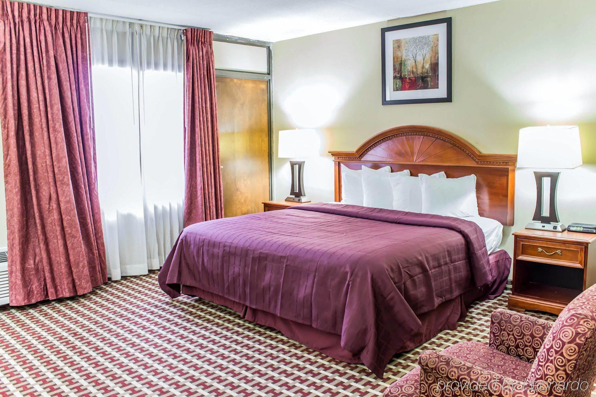 Quality Inn & Suites Fayetteville Exteriér fotografie